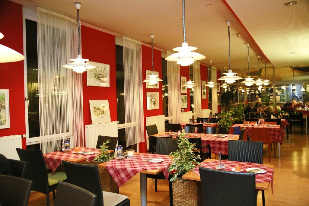 Hotel Restaurant Red Lodge Graz Eksteriør billede